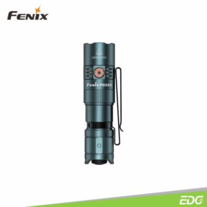 Fenix PD25R Sierra Green 800lm 250m Rechargeable Flashlight Senter LED Senter Fenix ​​​​PD25R Sierra Green adalah senter portabel dengan port pengisian Tipe-C yang tersembunyi. PD25R menghasilkan output maksimum 800 lumens dan jarak cahaya hingga 250 meter. PD25R ditenagai oleh satu baterai Li-ion 16340 yang dapat diisi ulang (termasuk) atau dapat beroperasi dengan baterai Lithium CR123A sekali pakai. Indikator level baterai boot-up memungkinkan anda selalu mengetahui status baterai. Nyala/mati dan nyalakan sesaat diaktifkan dengan sakelar ekor taktis dan enam mode pencahayaan dipilih dengan sakelar samping termasuk mode strobo. Bawa Fenix ​​​​PD25R sesuai keinginan anda, di ransel, ikat pinggang, atau sistem MOLLE dengan klip bodi dua arah. Ringkas dan kokoh dengan peringkat tahan debu dan tahan air IP68, senter ini sangat cocok untuk hampir semua aktivitas luar ruangan atau pekerjaan.
