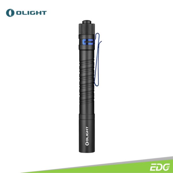 OLIGHT i5T Plus Black 550lm 87m NW Flashlight Senter LED Olight i5T Plus NW (Neutral White 4000 - 5000K) is a tail switch EDC flashlight with multiple options. The double helix knurling is exquisite and provides a solid grip. Its high-performance LED, paired with a PMMA optical lens, produces a beam of 550 lumens or 15 lumens. With the doubled battery power compared to the i5T, its runtime reaches up to 54hours. It also features a two-way pocket clip that can be easily clipped onto a pocket or backpack strap for hands-free use. Powerful and with many options, the i5T Plus is a great EDC light to help you complete everyday tasks.