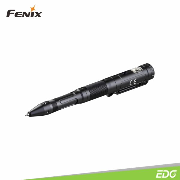 Fenix T6 Black 80lm 18m Tactical Penlight Rechargeable Flashlight Senter LED Fenix ​​​​T6 Tactical Penlight Black adalah pena taktis pertahanan diri yang multifungsi, dapat juga digunakan sebagai senter penerangan, alat untuk memecahkan kaca, dan menulis. Kecerahan output maksimumnya mencapai 80 lumens, dan sudah mendukung pengisian daya Tipe-C. Pena tangguh ini memiliki ceramic bead yang dapat memecahkan kaca dan membantu menyelamatkan diri dari keadaan emergency. Di dalam setiap pena terdapat kartrid pena Schmidt untuk pengalaman penulisan yang mulus dan mudah. Seperti yang Anda harapkan, pena alat tulis yang kokoh dan berkinerja tinggi dan tangguh ini, memberi anda keuntungan pada situasi taktis, maupun dalam situasi darurat.