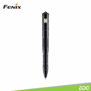 Fenix T6 Black 80lm 18m Tactical Penlight Rechargeable Flashlight Senter LED Fenix ​​​​T6 Tactical Penlight Black adalah pena taktis pertahanan diri yang multifungsi, dapat juga digunakan sebagai senter penerangan, alat untuk memecahkan kaca, dan menulis. Kecerahan output maksimumnya mencapai 80 lumens, dan sudah mendukung pengisian daya Tipe-C. Pena tangguh ini memiliki ceramic bead yang dapat memecahkan kaca dan membantu menyelamatkan diri dari keadaan emergency. Di dalam setiap pena terdapat kartrid pena Schmidt untuk pengalaman penulisan yang mulus dan mudah. Seperti yang Anda harapkan, pena alat tulis yang kokoh dan berkinerja tinggi dan tangguh ini, memberi anda keuntungan pada situasi taktis, maupun dalam situasi darurat.