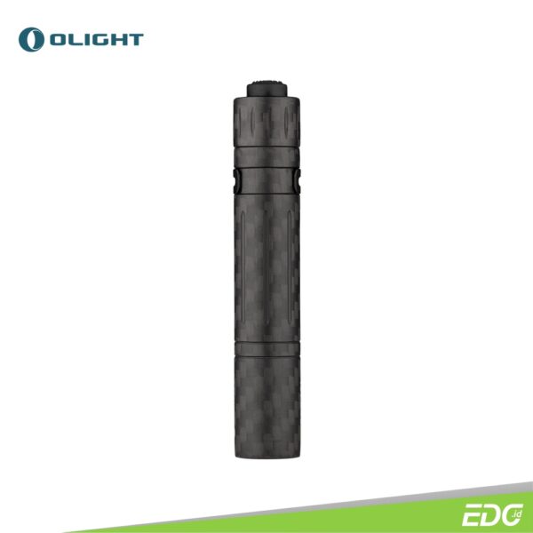Olight i3T EOS Carbon Fiber 180lm Flashlight Senter LED Olight i3T EOS Carbon Fiber, craftsmanship dan kualitas terbaik: menggunakan perpaduan carbon fiber and aluminum alloy dengan proses curing, baking, grinding banyak proses manufaktur lainnya, menghasilkan penampilan akhir terbaik. Didukung oleh baterai AAA tunggal dengan output maksimum 180 lumens. Senter ini dilengkapi dengan Philips LUXEON TX LED yang sangat baik dan dipasangkan dengan lensa optik TIR yang menghasilkan sinar lembut dan seimbang. i3T juga dilengkapi dengan klip dua arah untuk memberikan beberapa opsi membawa di saku atau ransel. Olight i3T EOS adalah senter yang sangat nyaman untuk dibawa kemanapun Anda pergi.