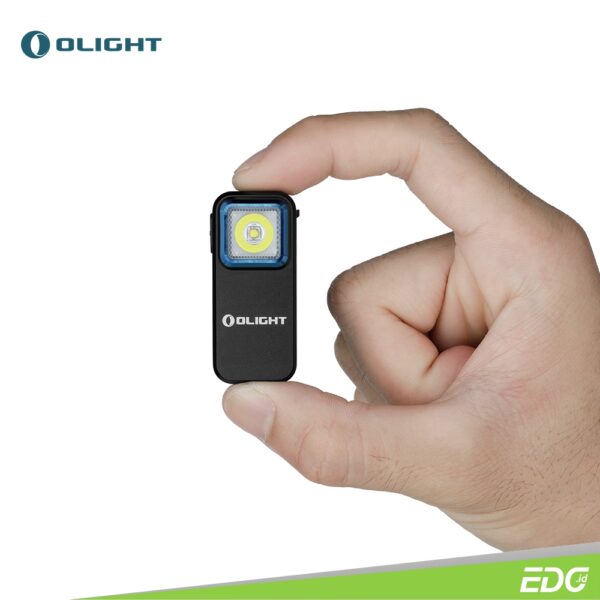 Olight Oclip Black 300lm Rechargeable Senter Mini Flashlight LED Olight Oclip is a compact and versatile EDC clip-on light that allows users to clip, hang, or magnetically attach it to iron objects. It has extensive application scenarios, including hiking, photo fill light, cycling, reading, and safety warning. Equipped with a durable spring clip, it overcomes the shortcomings of metal fatigue and deformation in traditional back clips, providing a more stable grip capable of clamping onto thicker objects. The product has a maximum brightness of up to 300 lumens and supports Type-C charging. It also features a red-light warning function to ensure user safety.